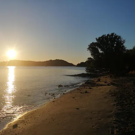 アパート Mareta *