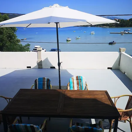 アパート Mareta *