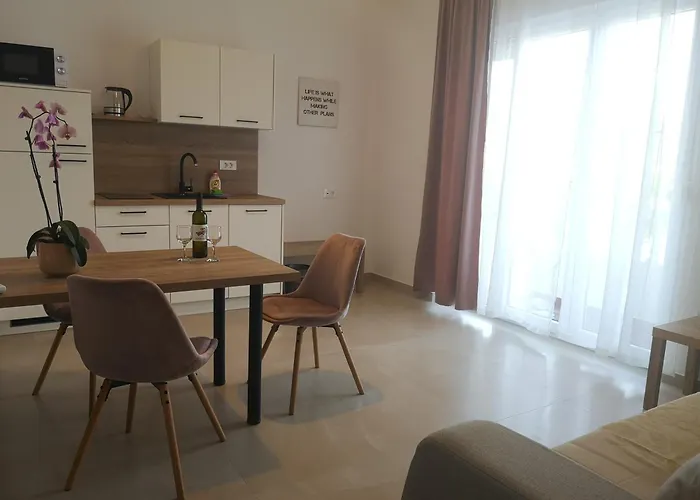 Mareta Daire Rab Town