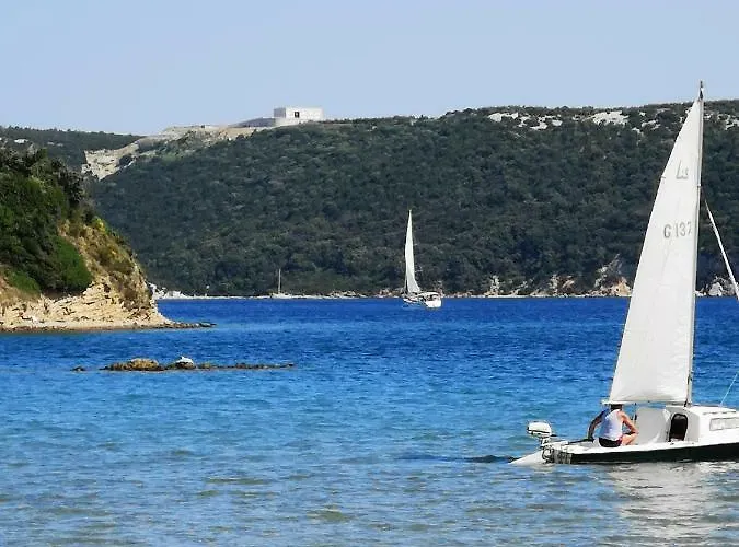 Daire Mareta Rab Town