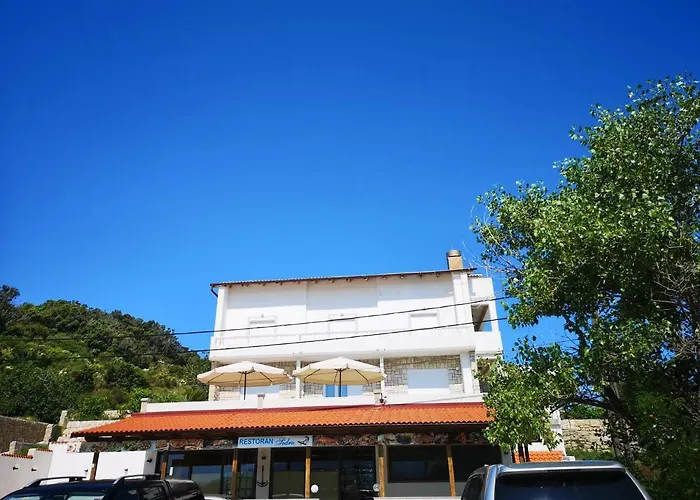 Daire Mareta Rab Town