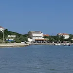 Mareta 公寓 拉布