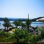 Mareta