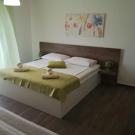 Mareta Apartment Rab Town