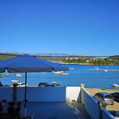 Mareta Rab Town