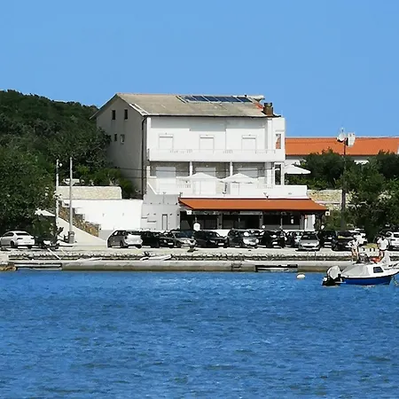 Mareta *