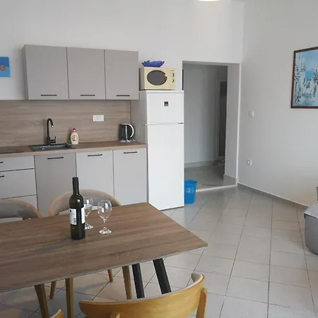 Mareta Apartman *